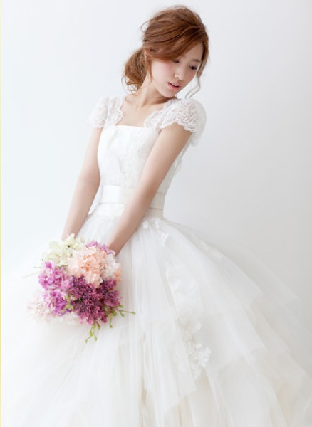 成人式写真でドレスが人気って本当