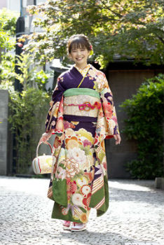 呉服屋ひまり 成人式写真01