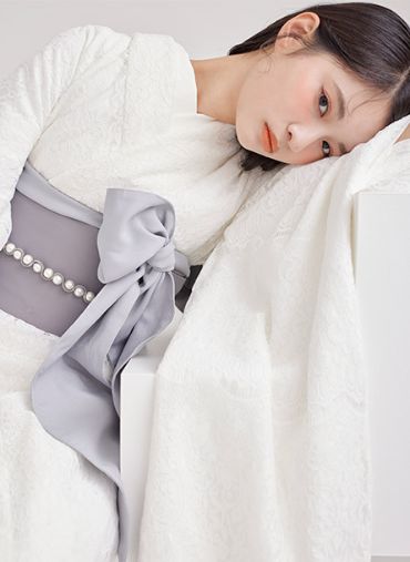 総レース振袖の前撮りフォト